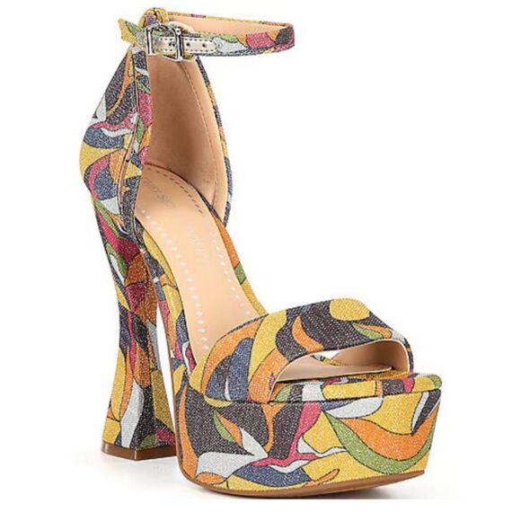 Chelsea & Violet, The Indi Vintage Print Platform - Picture 3 of 9